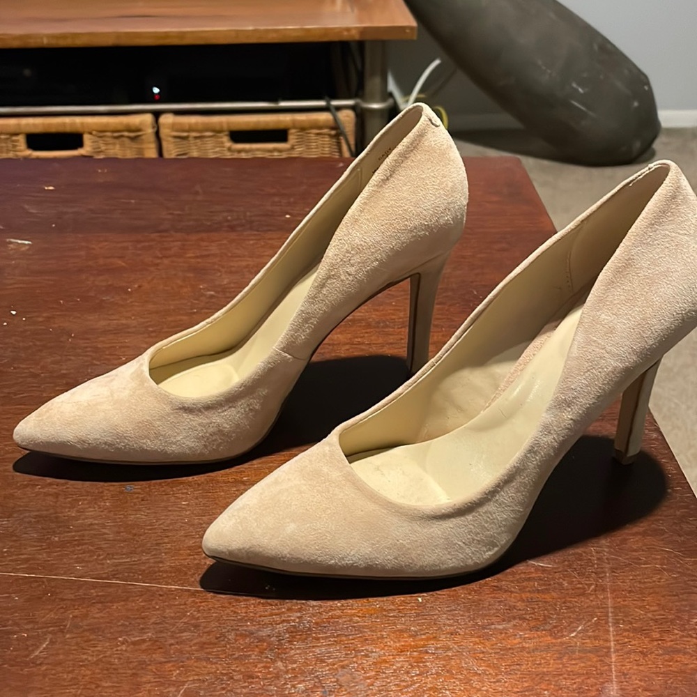 Light suede heels